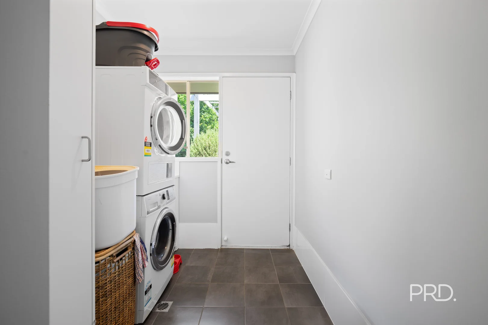 Additional image 17 of 33 Kirrang Avenue, Glenfield Park NSW 2650