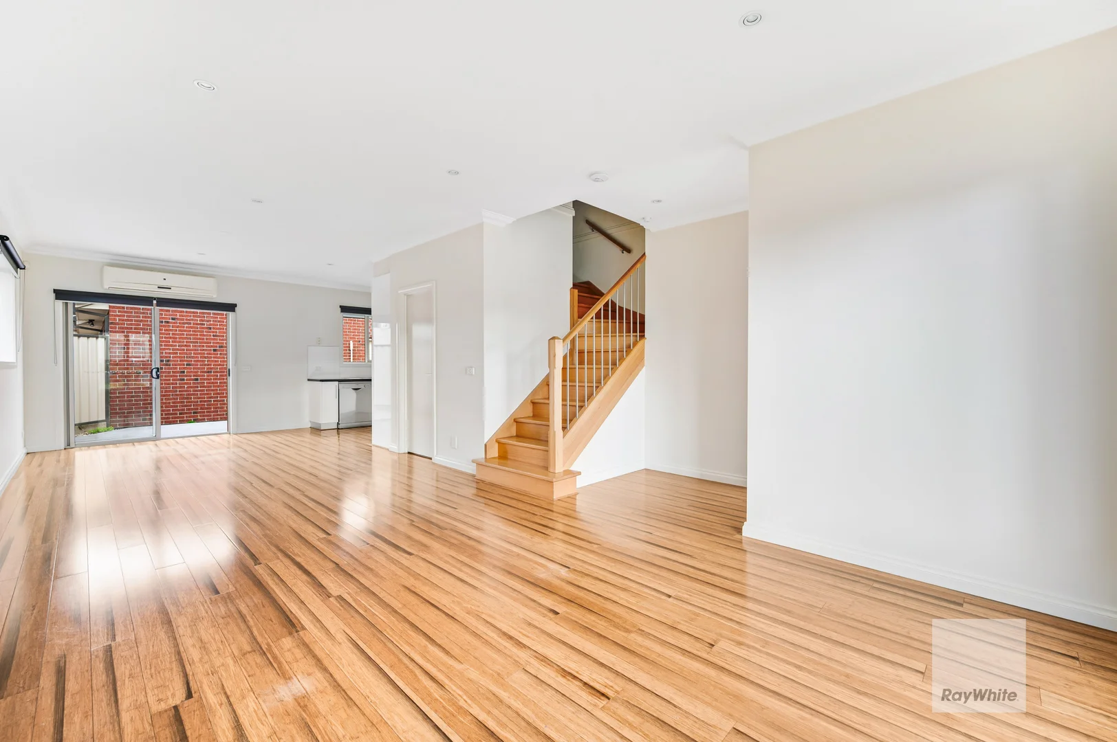 Additional image 4 of 1/199 Greenvale Drive, Greenvale VIC 3059