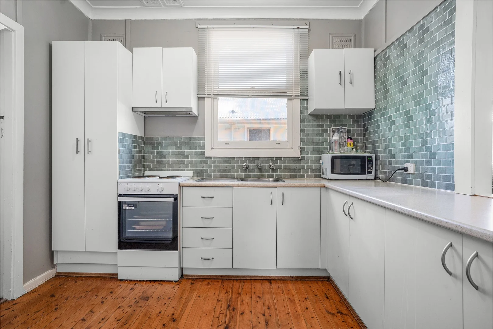 Additional image 3 of 13 Darcy Cresent, Goulburn NSW 2580