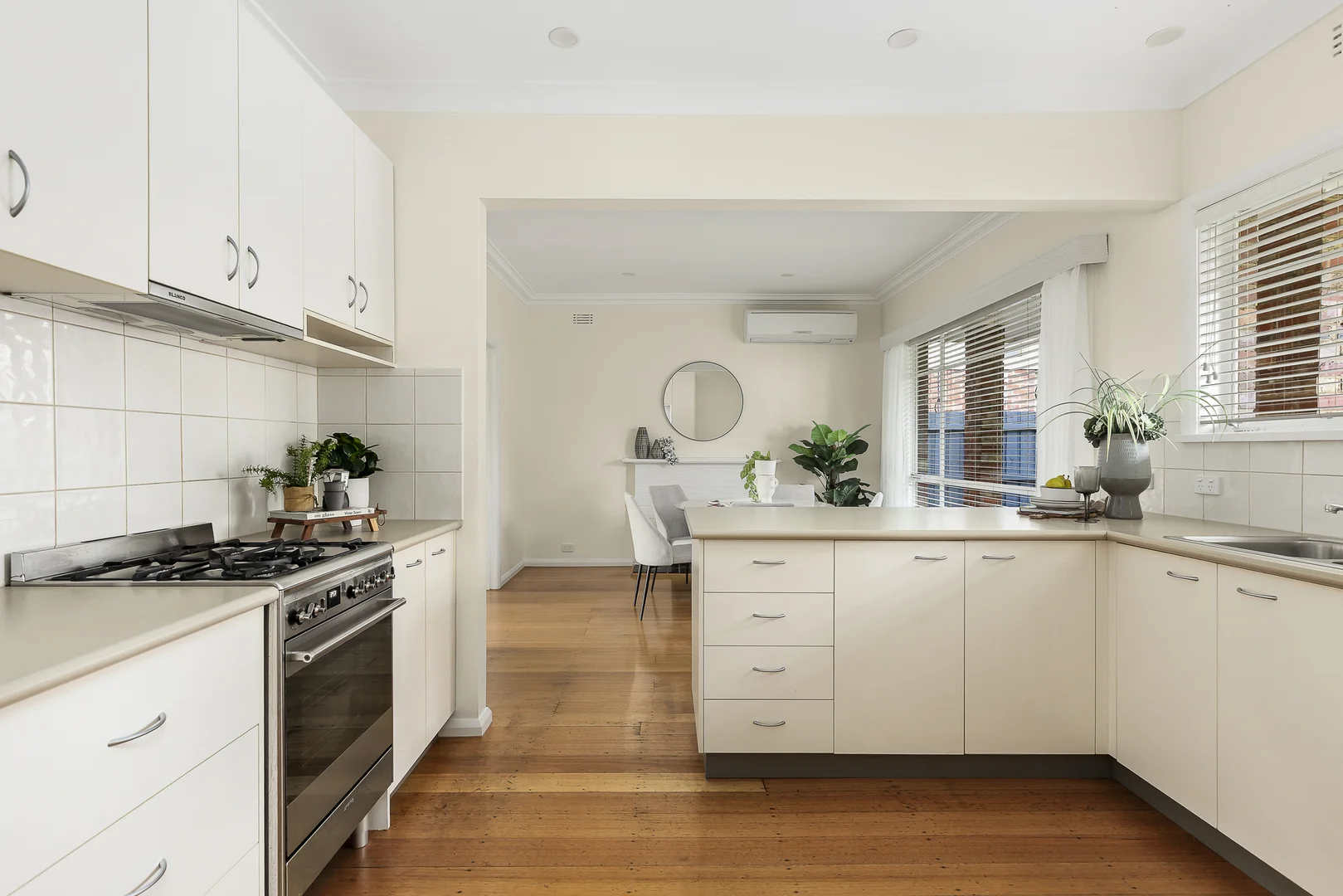 Additional image 5 of 27 Compton Street, Canterbury VIC 3126