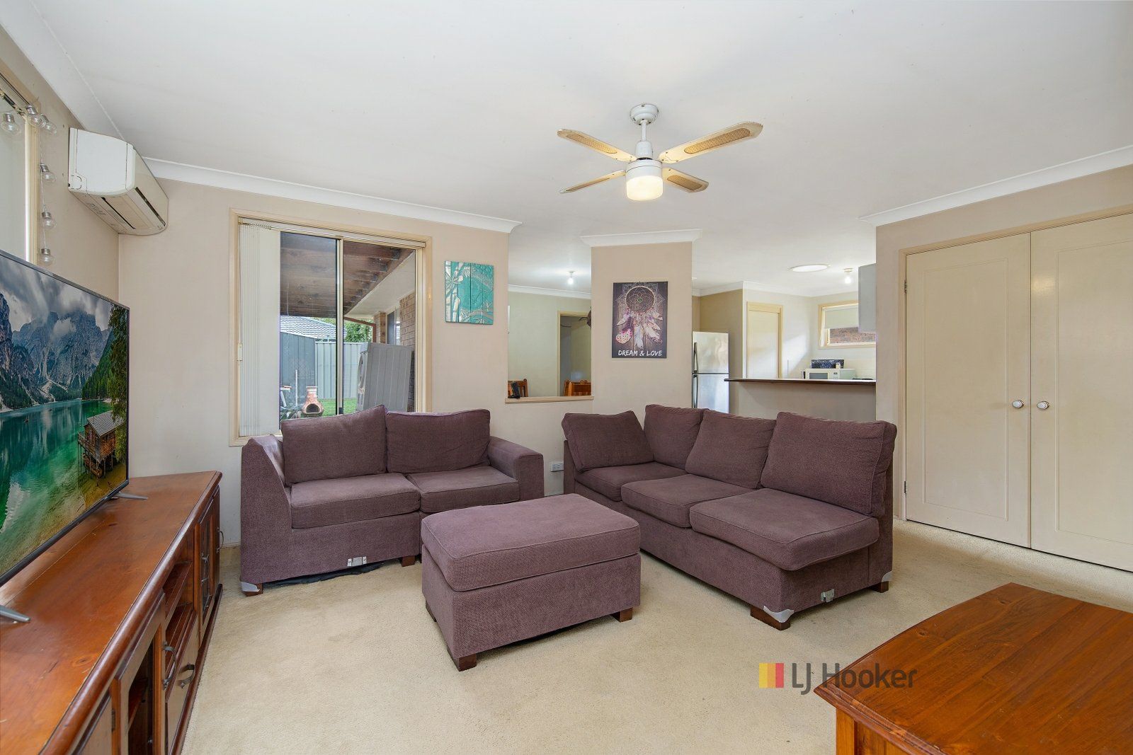 13 Wongala Avenue, Blue Haven NSW 2262, Image 2