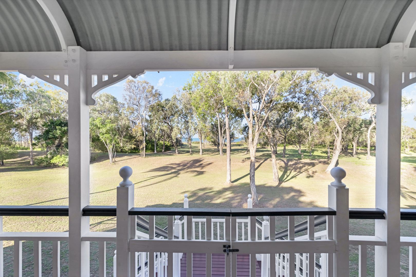 226 Sylvan Dr, Moore Park Beach QLD 4670, Image 2