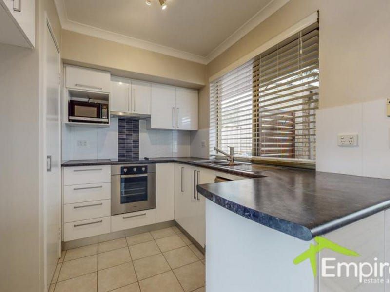 3 bedrooms Villa in 2/84 Raleigh Street CARLISLE WA, 6101