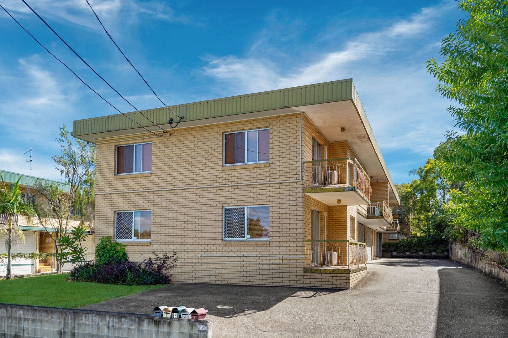 9 bedrooms Block of Units in 1-5/350 Cornwall Street GREENSLOPES QLD, 4120