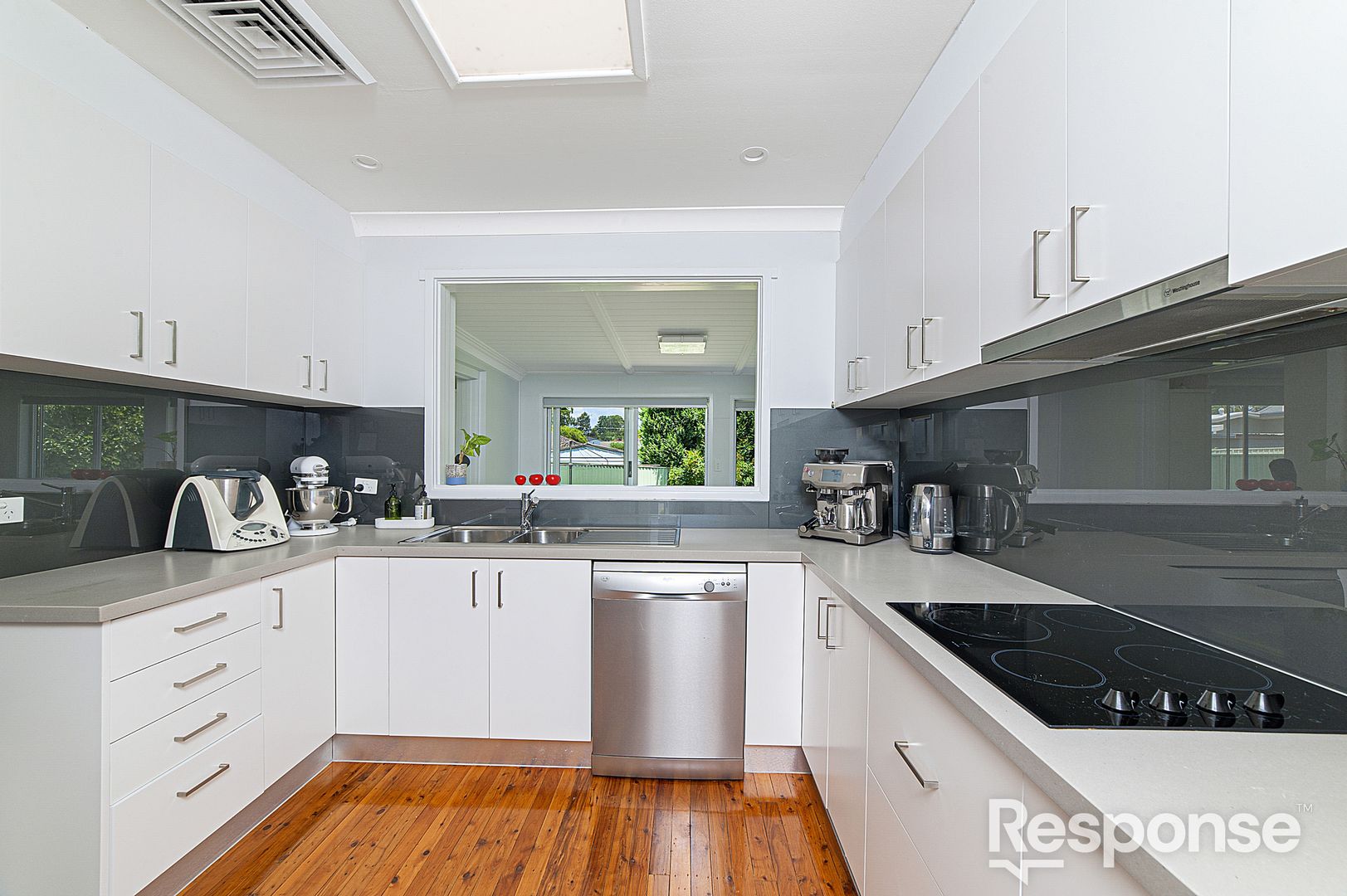 6 Mawarra Crescent, Kellyville NSW 2155, Image 2