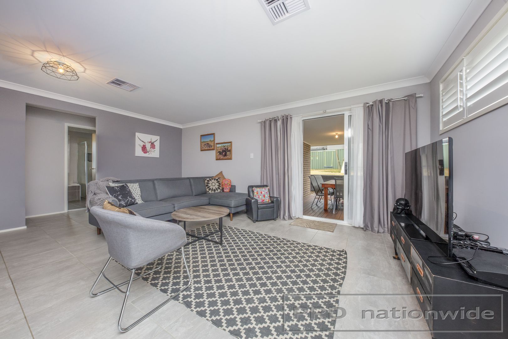 11 Magnetic Drive, Ashtonfield NSW 2323, Image 2