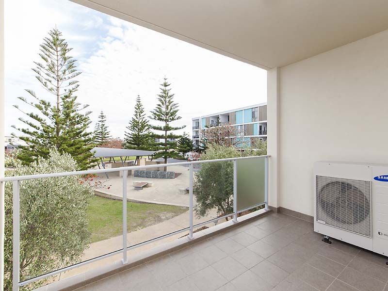 1 bedrooms Apartment / Unit / Flat in 26/30 Heirisson Way NORTH COOGEE WA, 6163