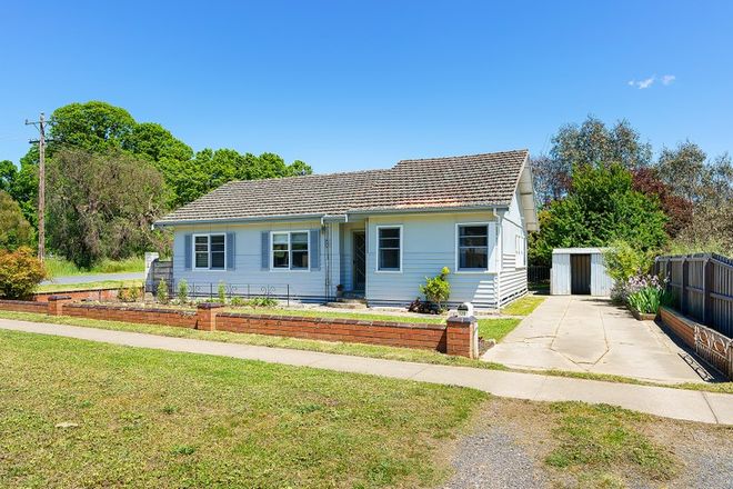 Picture of 128 Main Road, CAMPBELLS CREEK VIC 3451