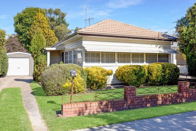 Picture of 16 Piper Street, BATHURST NSW 2795