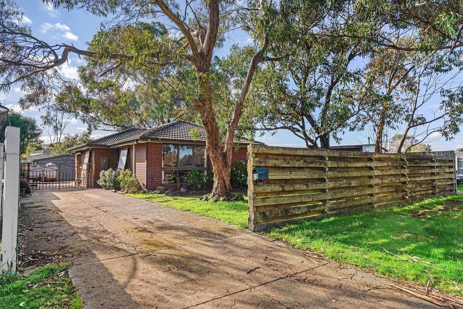 3 bedrooms House in 7 Autumn Court HASTINGS VIC, 3915