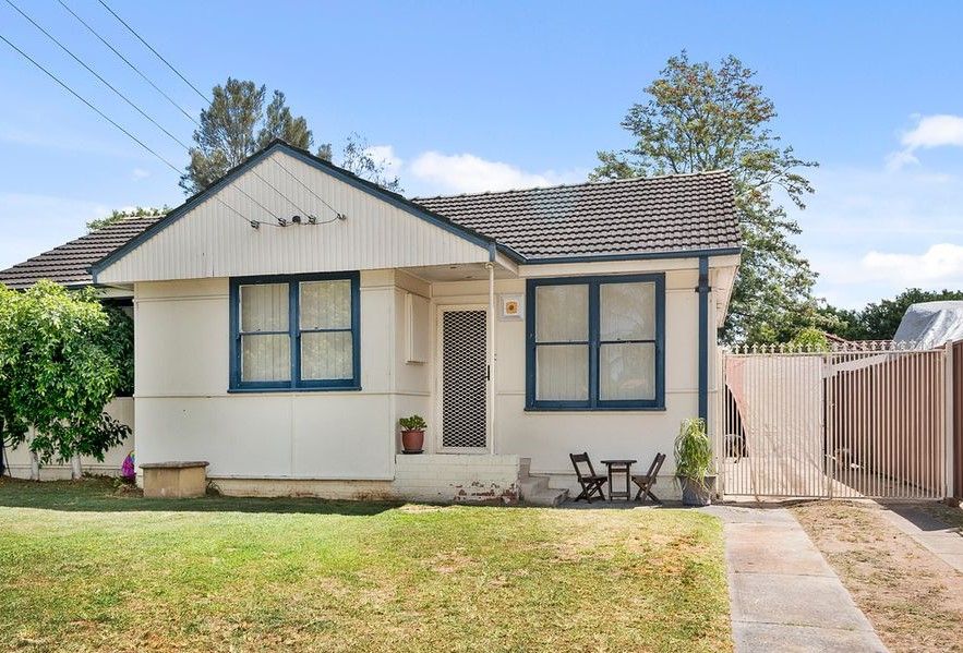 57 Derna Road, Holsworthy NSW 2173 House For Rent 450 Domain