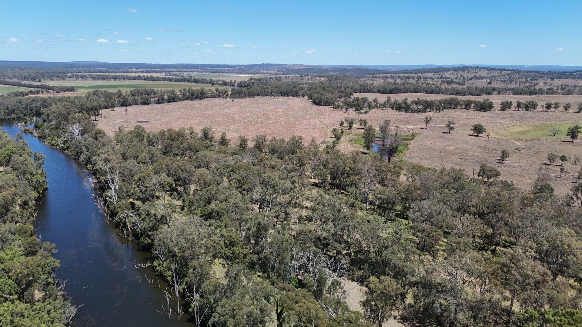 2 bedrooms Rural in 8 Screening Plant Road CYNTHIA QLD, 4627