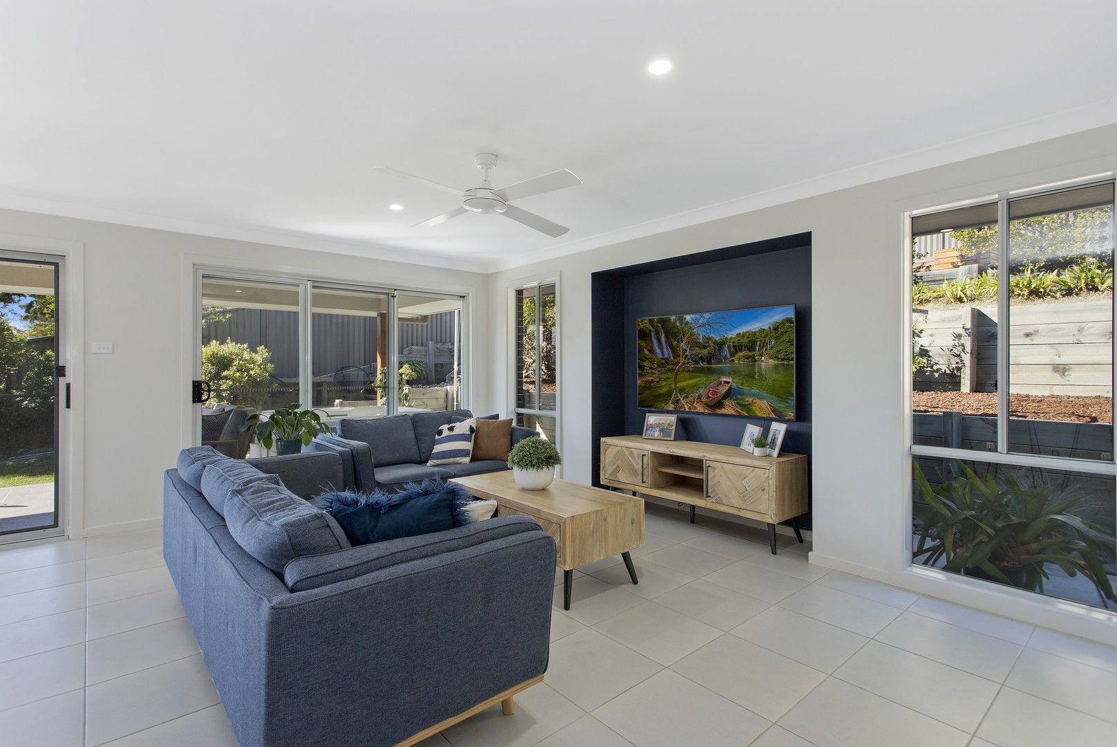 3 bedrooms House in 6 Candlebark Court LAURIETON NSW, 2443