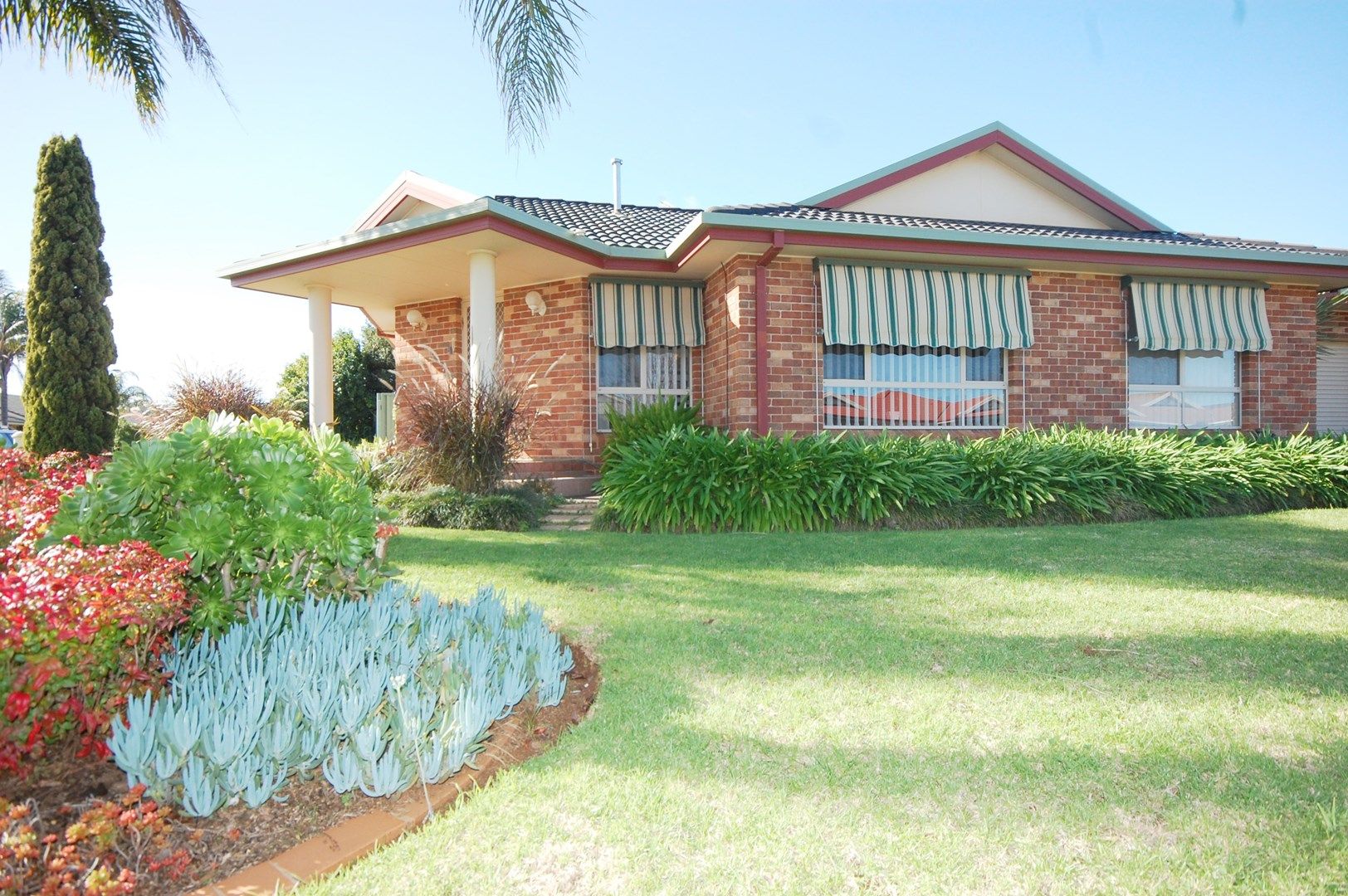 8a Robrick Close, Griffith NSW 2680, Image 0