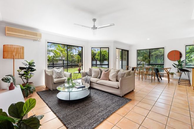 Picture of 1/61 Bluefin Court, NOOSAVILLE QLD 4566