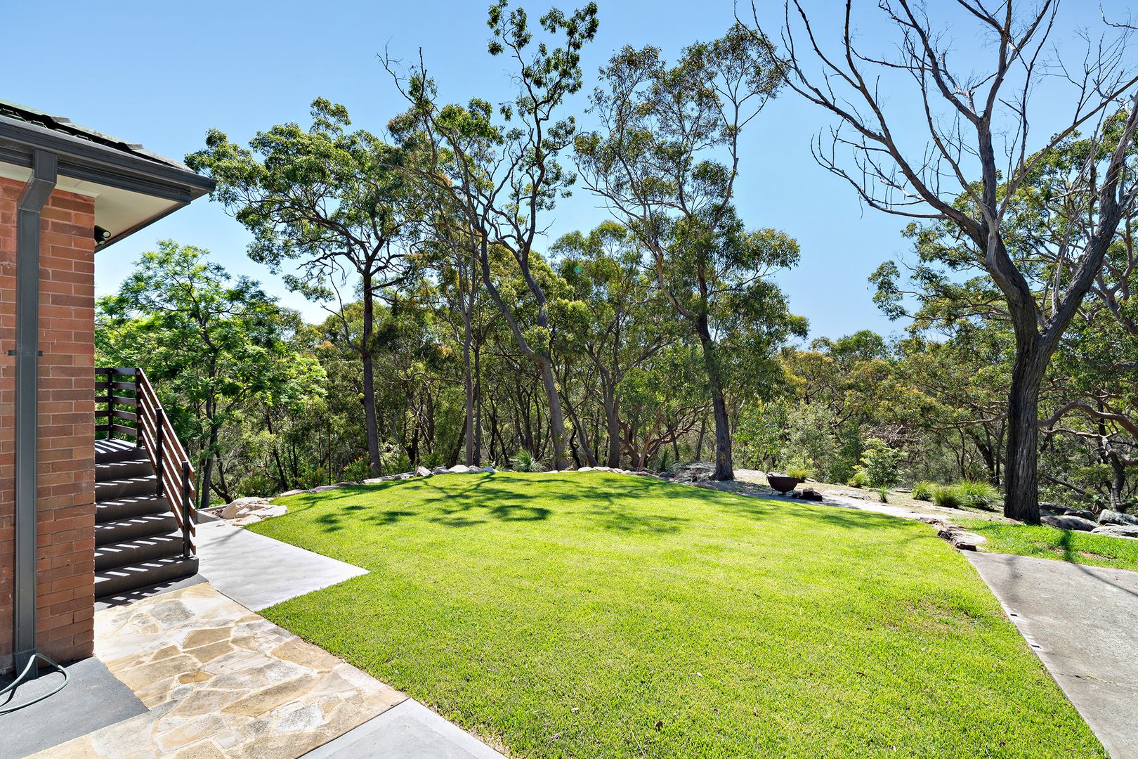 8 Albion Place, Engadine NSW 2233, Image 2