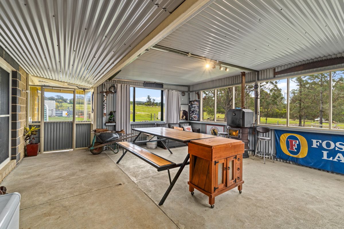 2 Bibaringa Court, Seaton VIC 3858, Image 1