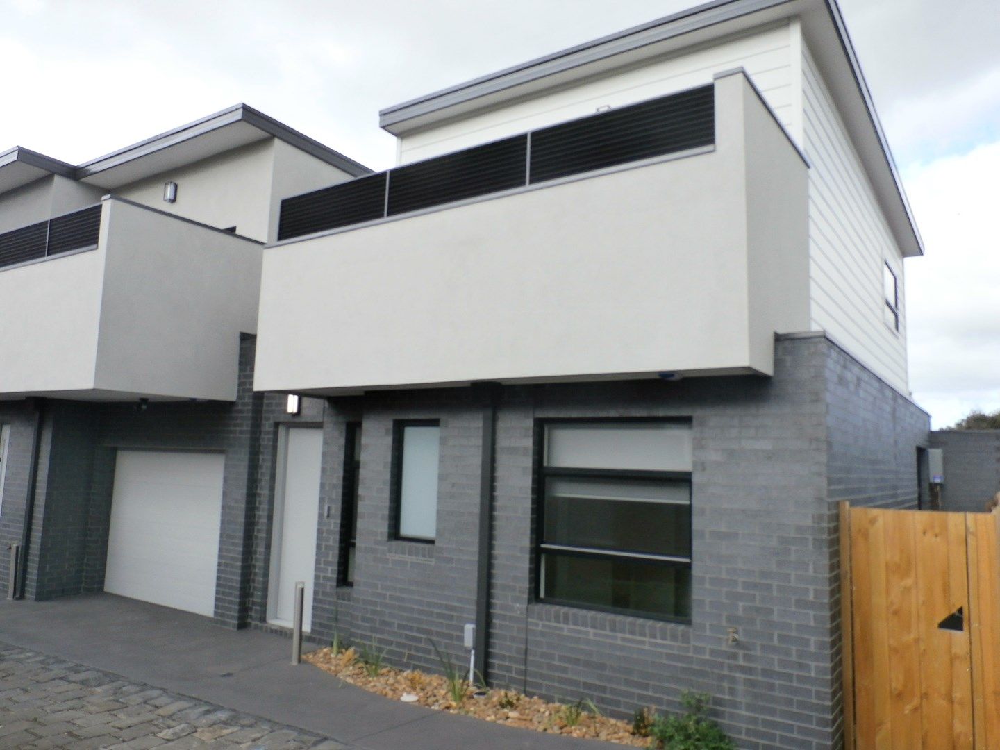 2 bedrooms Townhouse in 4/2 Cooper Street BRUNSWICK WEST VIC, 3055