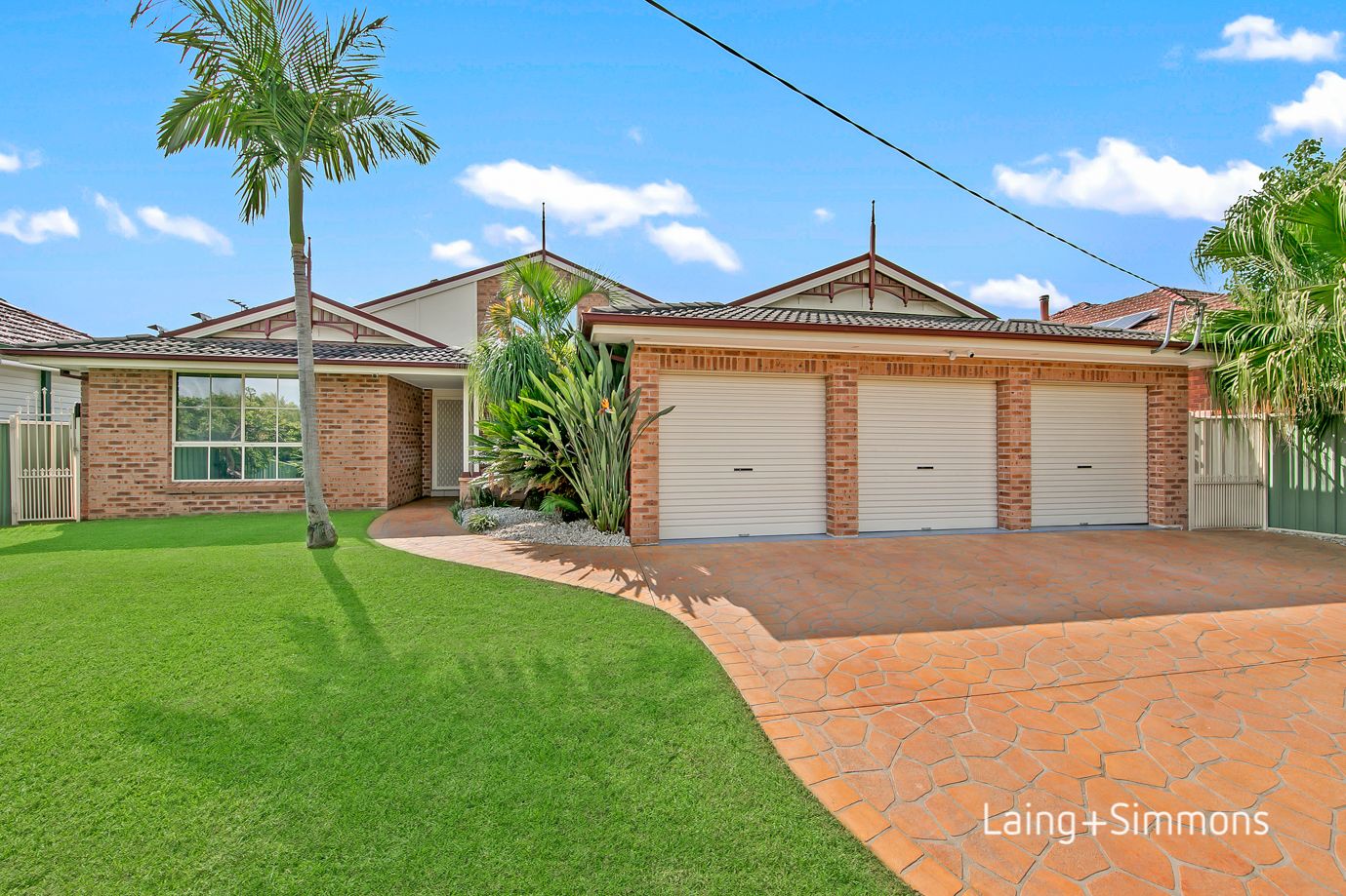 4 bedrooms House in 19 Coates Street MOUNT DRUITT NSW, 2770