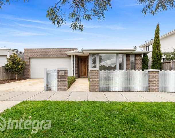 8 Sparkling Close, Alfredton VIC 3350