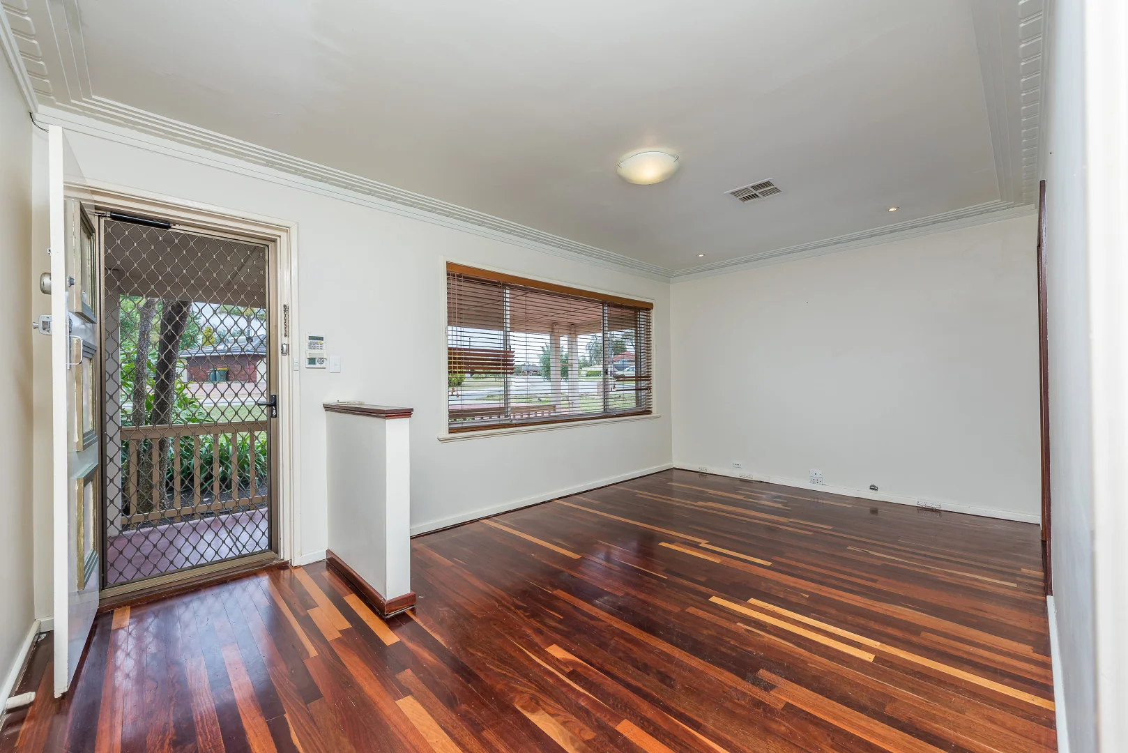 Additional image 3 of 11 Fontaine Street, Balcatta WA 6021