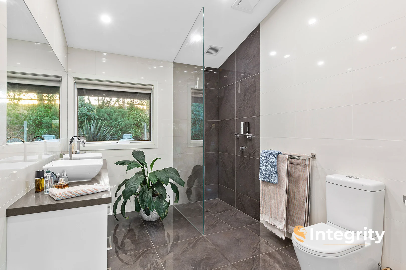 Additional image 21 of 20 Davross Court, Seville VIC 3139