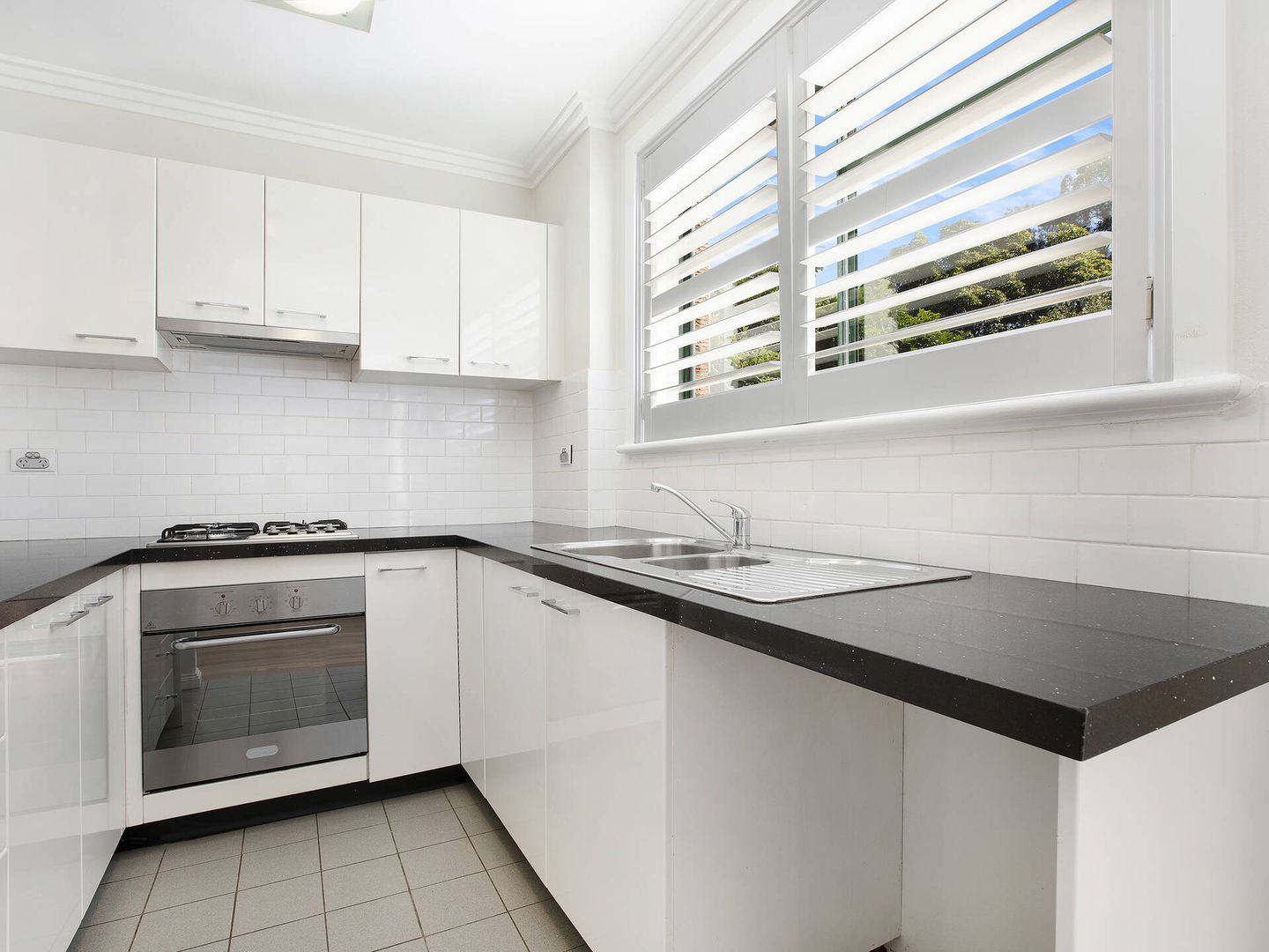 21/7-17 Sinclair Street, Wollstonecraft NSW 2065, Image 2