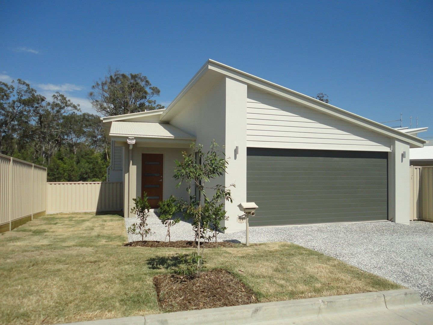 4 bedrooms House in 22 Stratus Lane COOMERA QLD, 4209