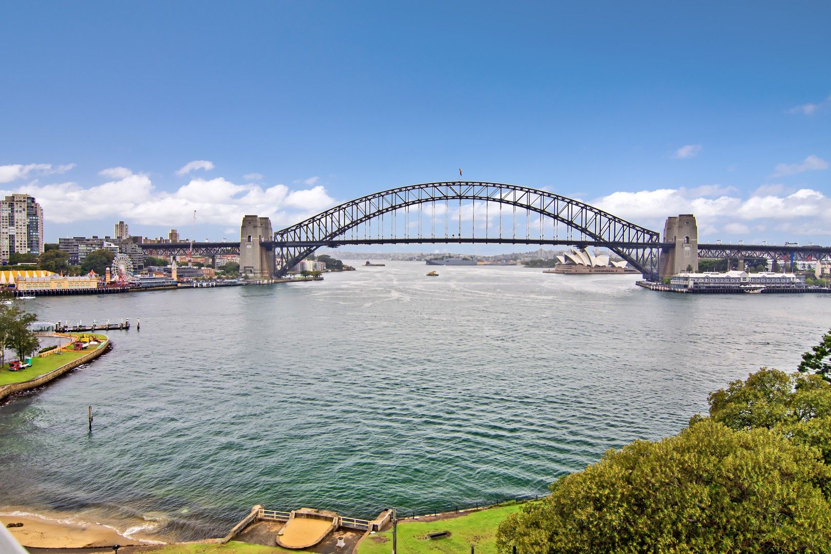 Studio in 52/14-28 Blues Point Road, MCMAHONS POINT NSW, 2060