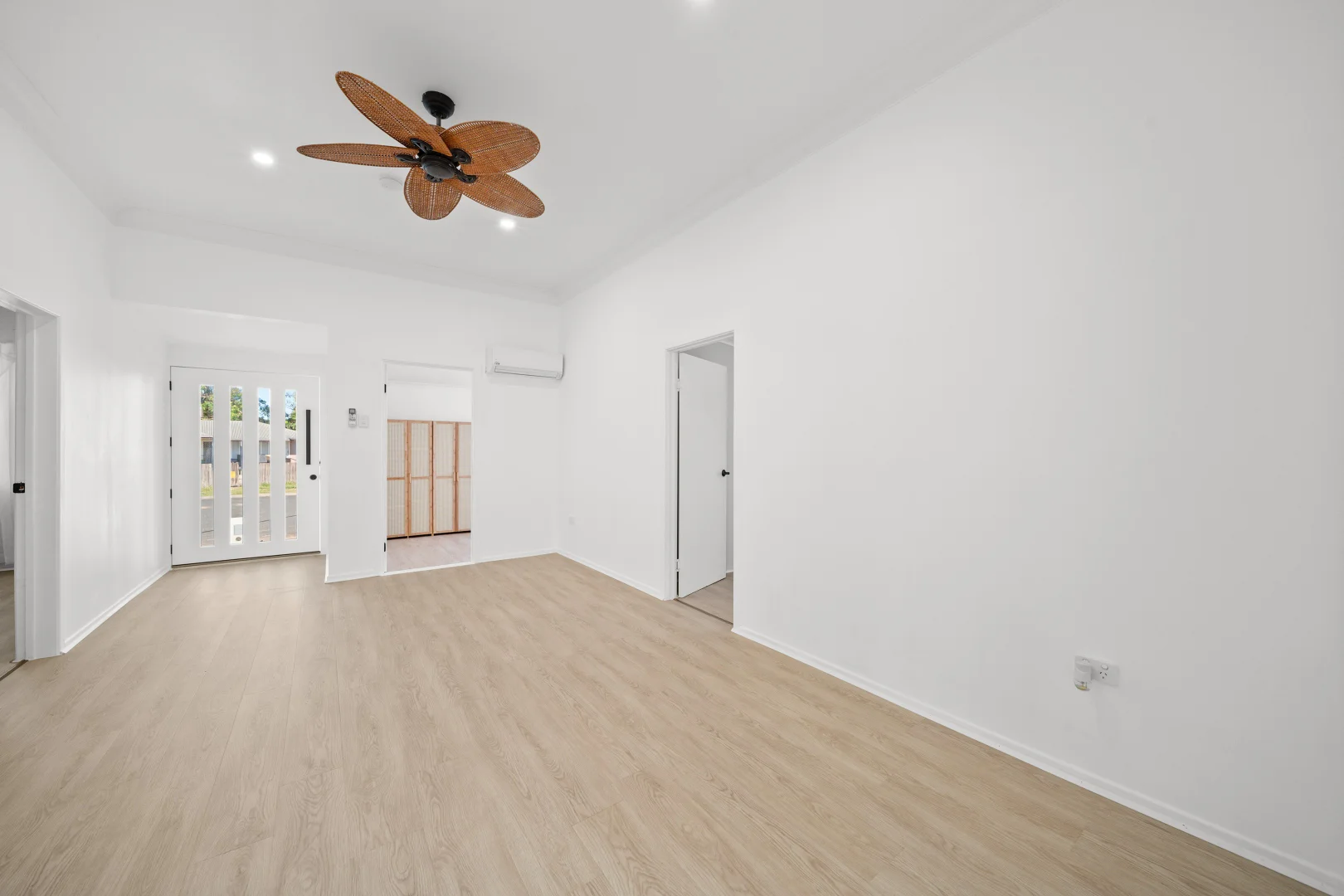 Additional image 2 of 5 Round Tree Drive, Emerald QLD 4720