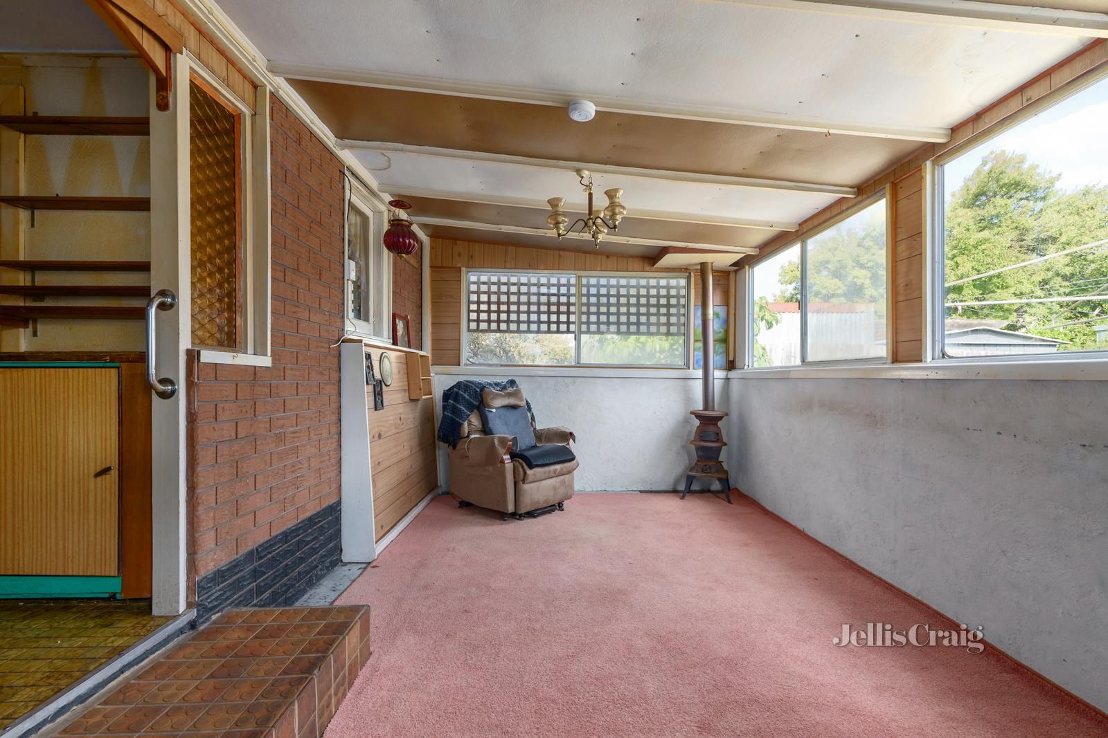 10 Glover Street, Bentleigh East VIC 3165, Image 2