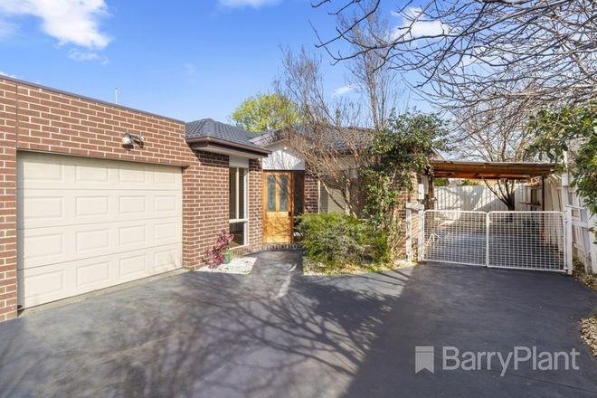 Picture of 2/8 Arnold Street, NOBLE PARK VIC 3174