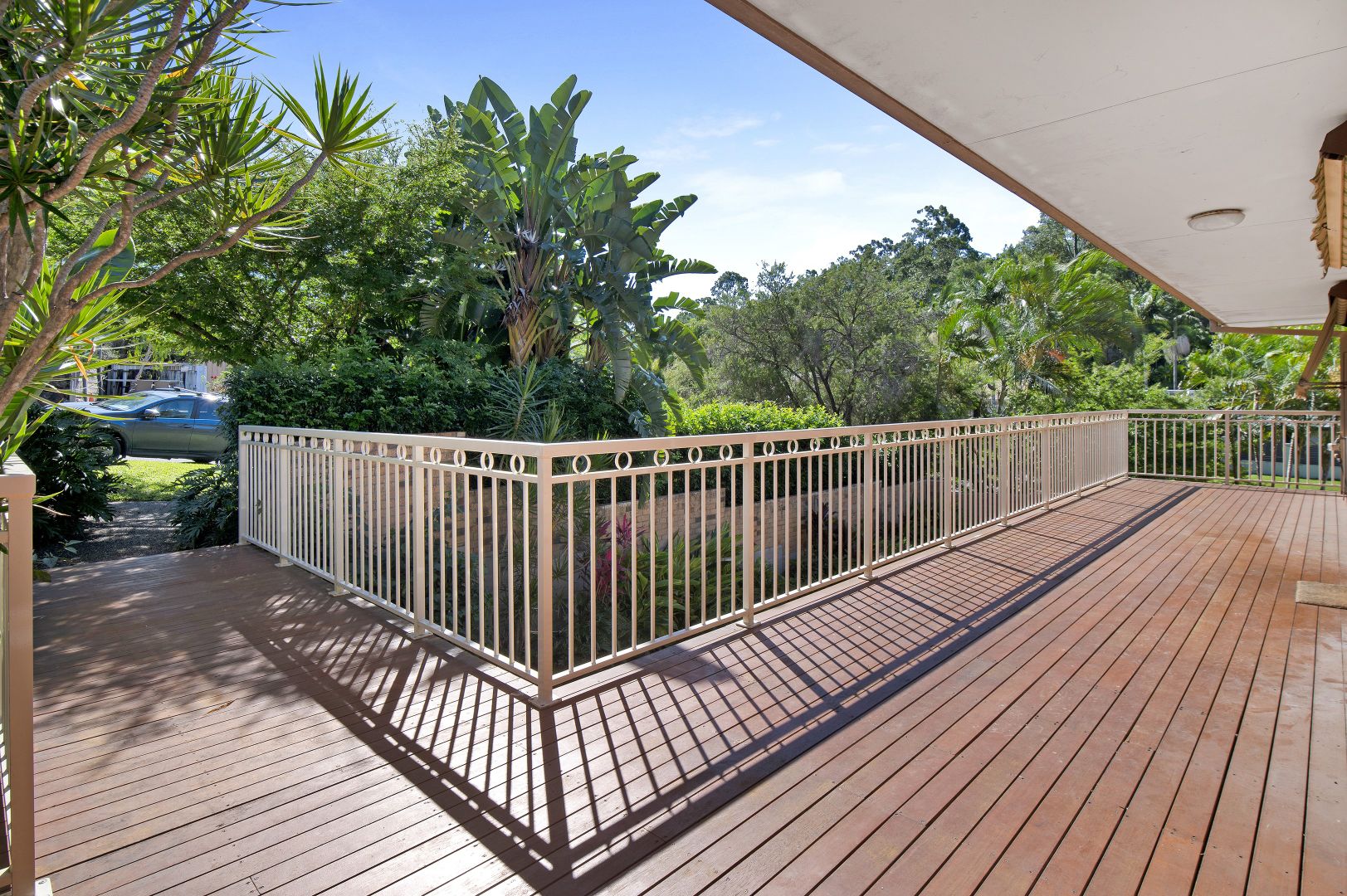 2 Rob Roy Court, Highland Park QLD 4211, Image 2