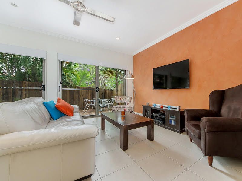 6/16 Careel Close, Helensvale QLD 4212, Image 2