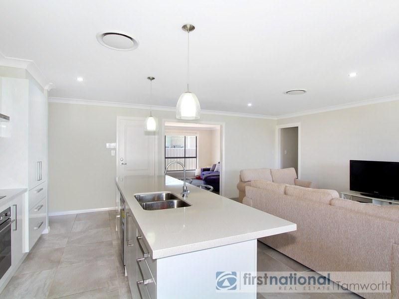 4 Galloway Place, Tamworth NSW 2340, Image 1