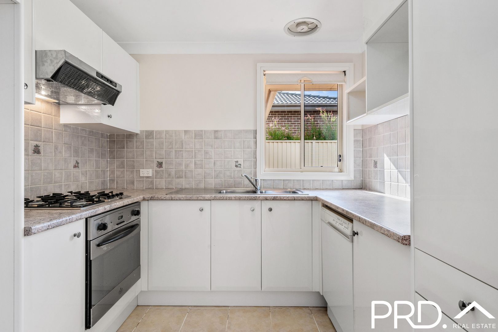 3/777-779 Forest Rd, Peakhurst NSW 2210, Image 2