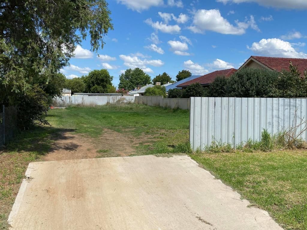 2/50 Crown Street, Cootamundra NSW 2590, Image 2