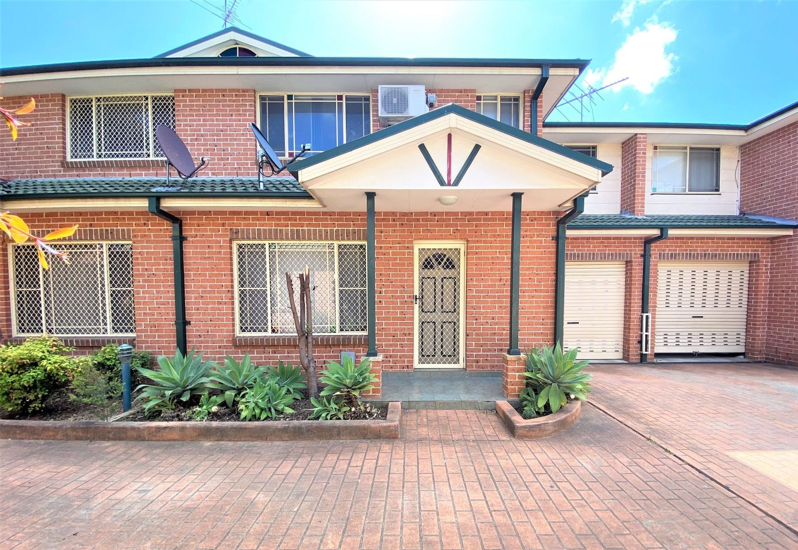 3/32 Hoxton Park Road, Liverpool NSW 2170