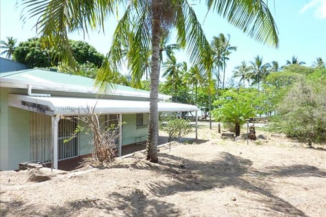 Picture of 16 Giangurra Esplanade, EAST TRINITY QLD 4871