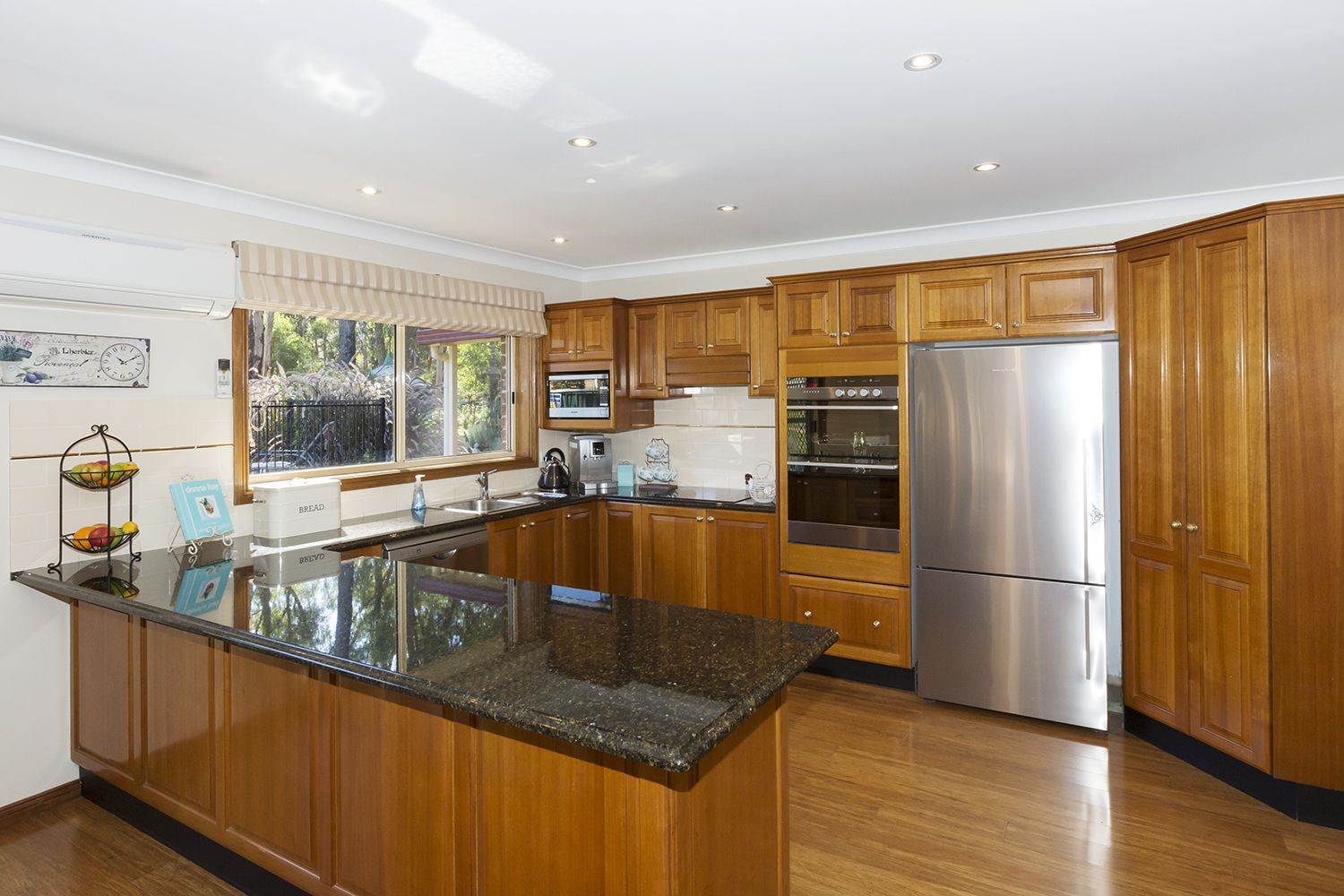 330 - 334 Singles Ridge Road, Yellow Rock NSW 2777, Image 1