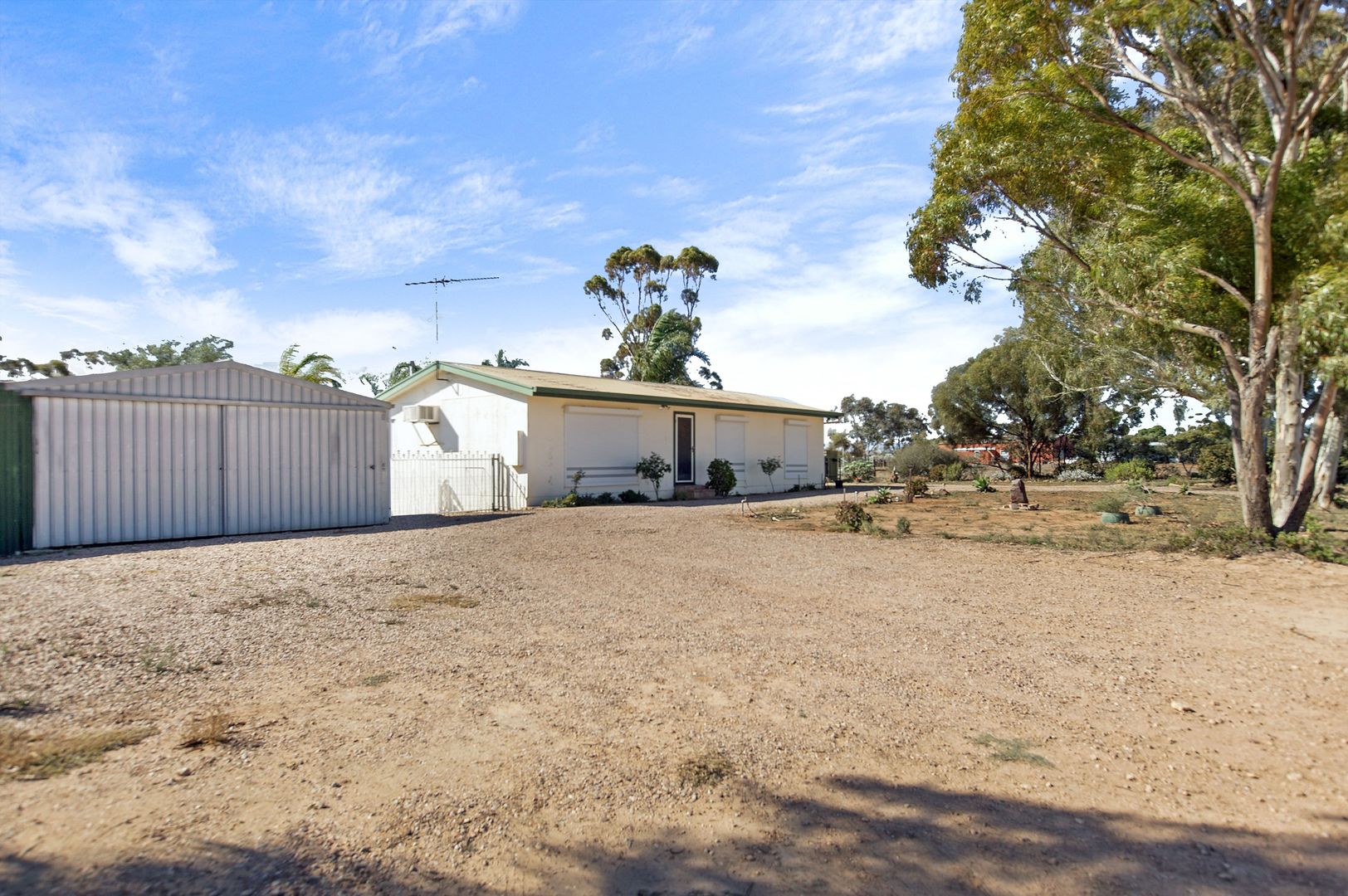 2577 Beaufort Road, Whitwarta SA 5461, Image 2