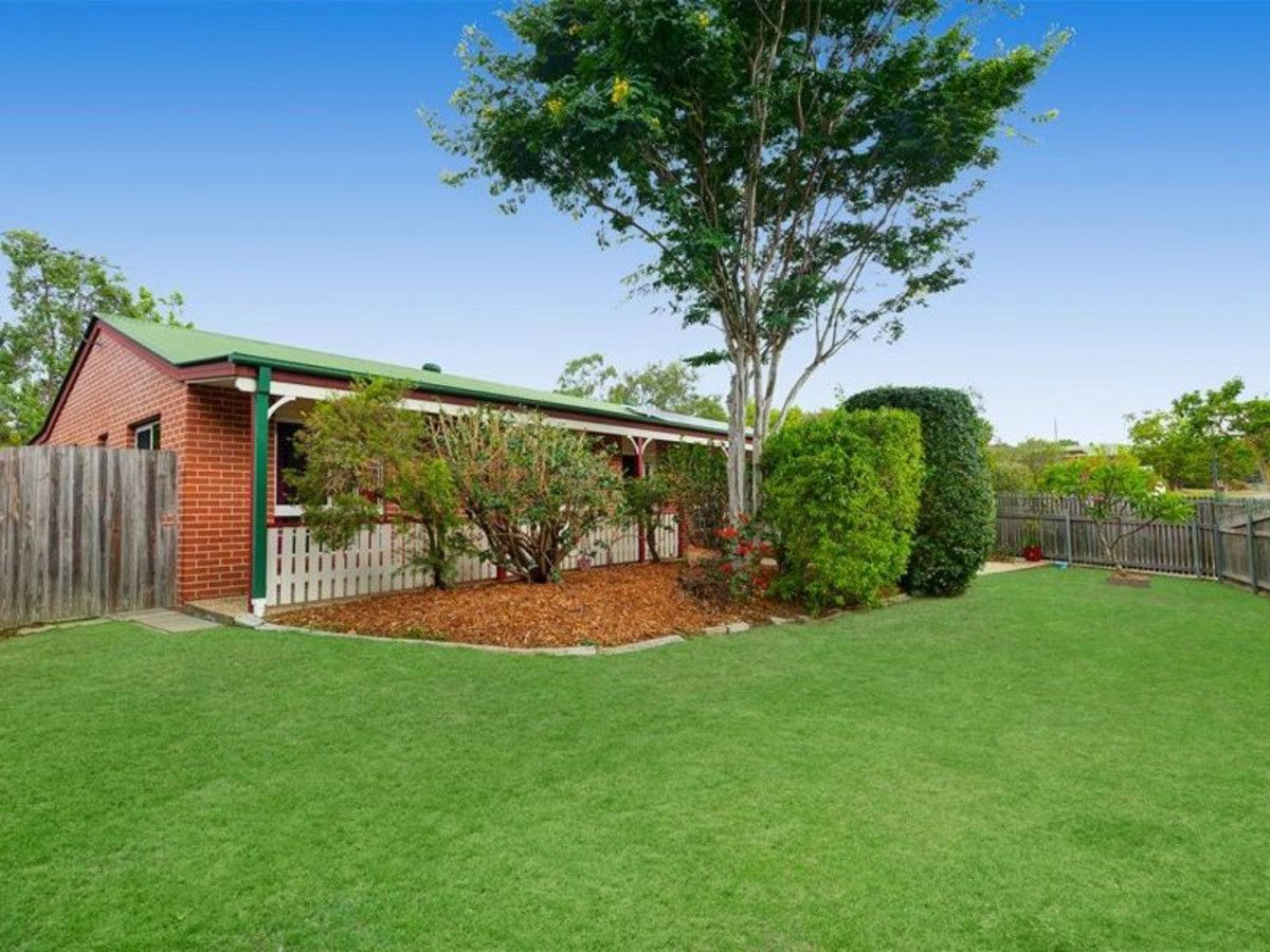 3 bedrooms House in 2 Bunya Place SEVENTEEN MILE ROCKS QLD, 4073