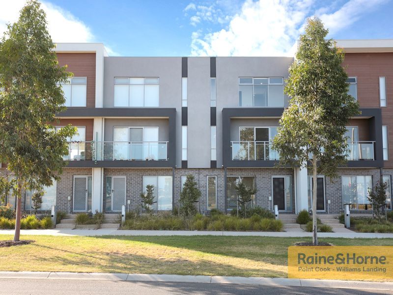 3 bedrooms Townhouse in 90 ASHCROFT AVENUE WILLIAMS LANDING VIC, 3027