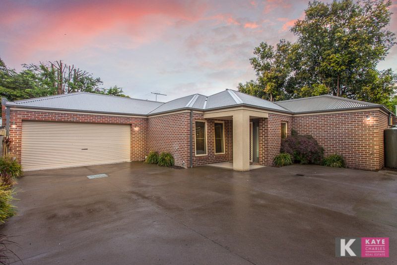 Unit 2/16 Lyle Avenue, Beaconsfield VIC 3807, Image 0