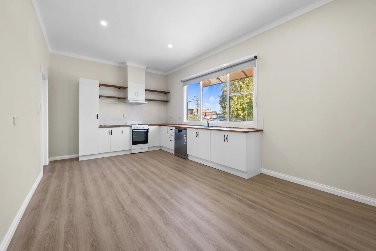 Additional image 2 of 46 Webster Street, Mortlake VIC 3272