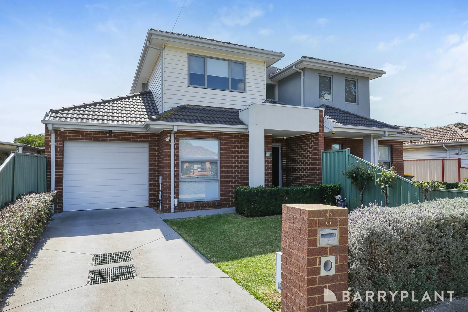 1/10 Essex Street, Sunshine North VIC 3020