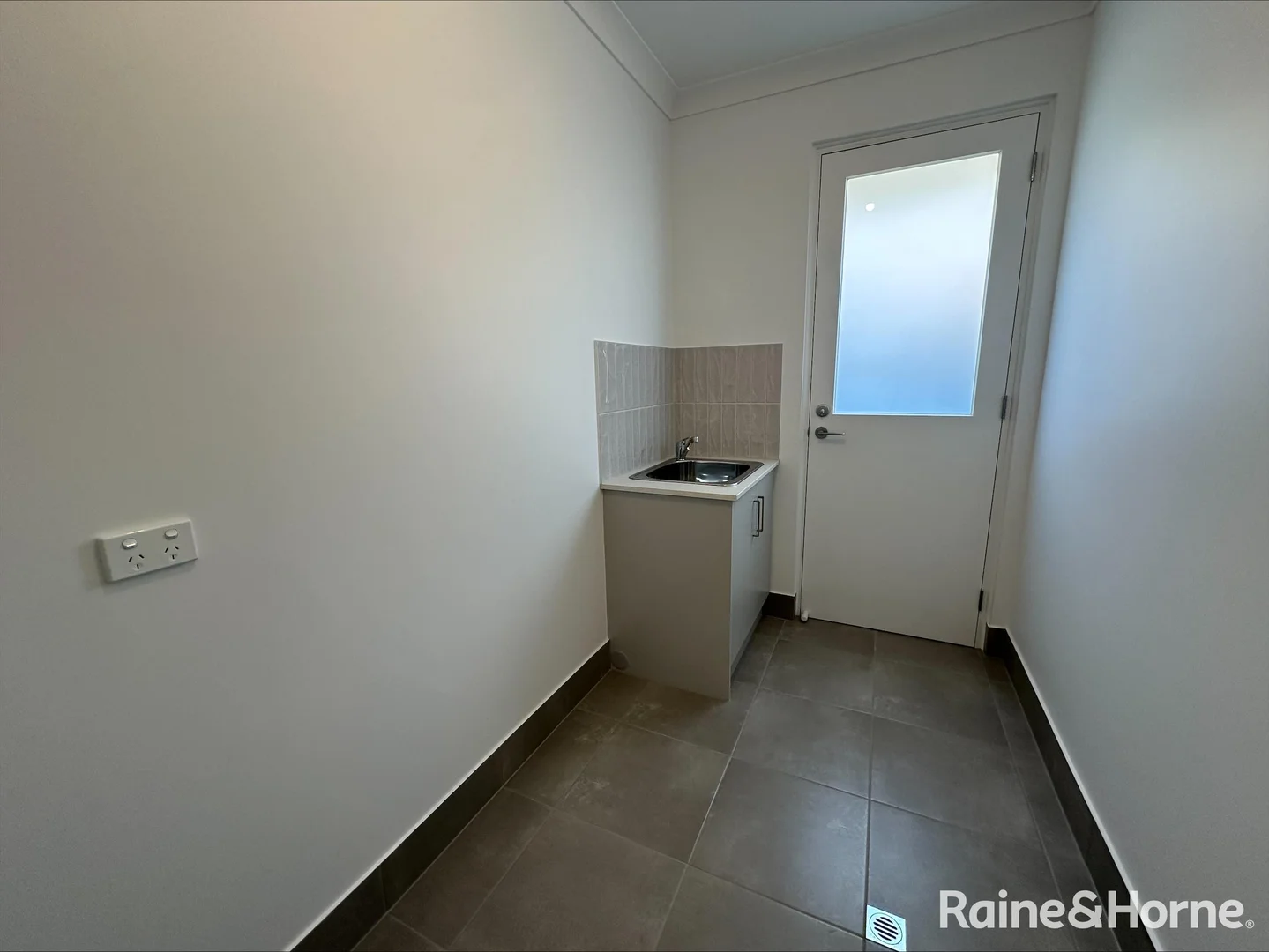 Additional image 9 of 1/4 Angle Vale Road, Evanston Gardens SA 5116