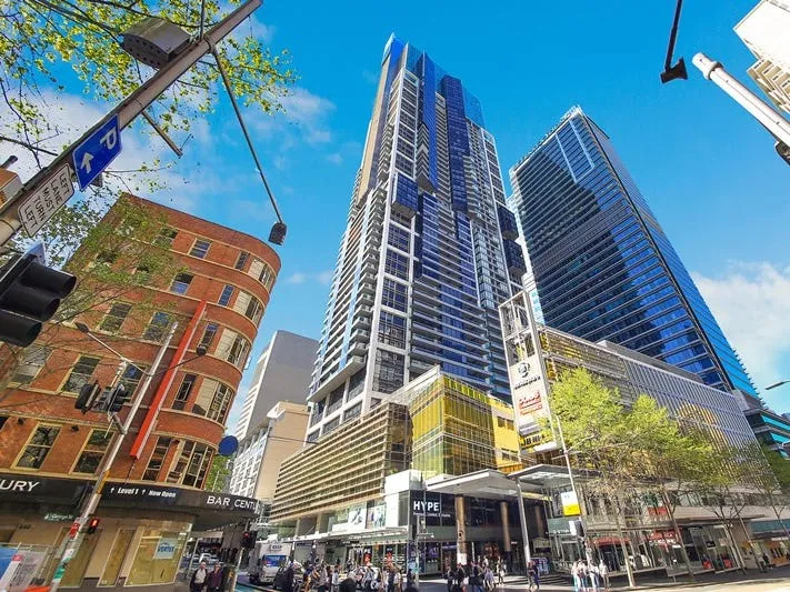 World Tower 1 Bedroom Plus Study ( Can Be Used As 2 Bed Apt.) For Sale, Sydney