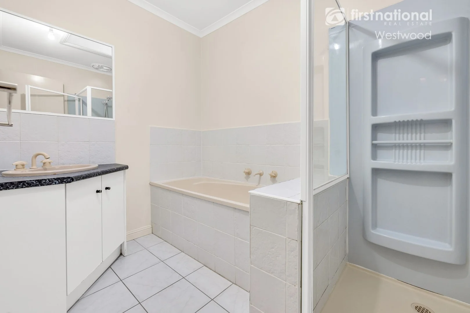 Additional image 5 of 1/135 Greaves Street North, Werribee VIC 3030
