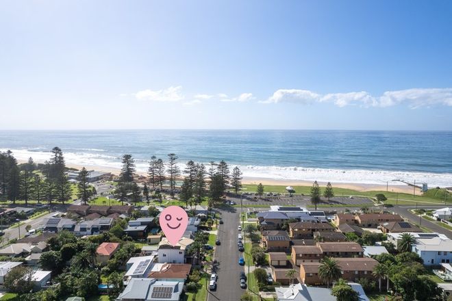 Picture of 19 Ocean Street, THIRROUL NSW 2515